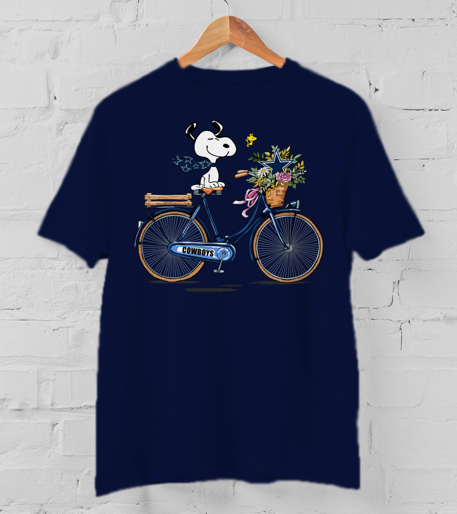 Dallas Cowboys Snoopy On Bicycle With Flowers And Star Basket T-Shirt