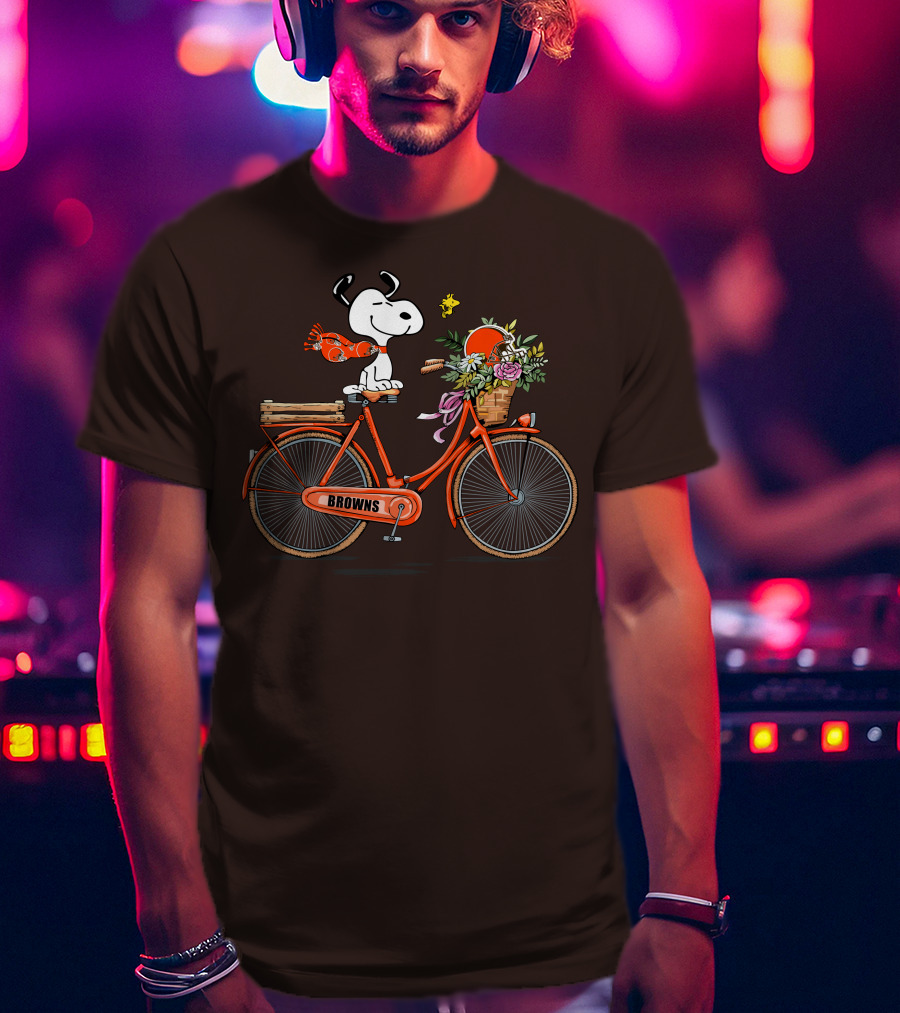 Cleveland Browns Snoopy Woodstock Flower Bicycle T-Shirt