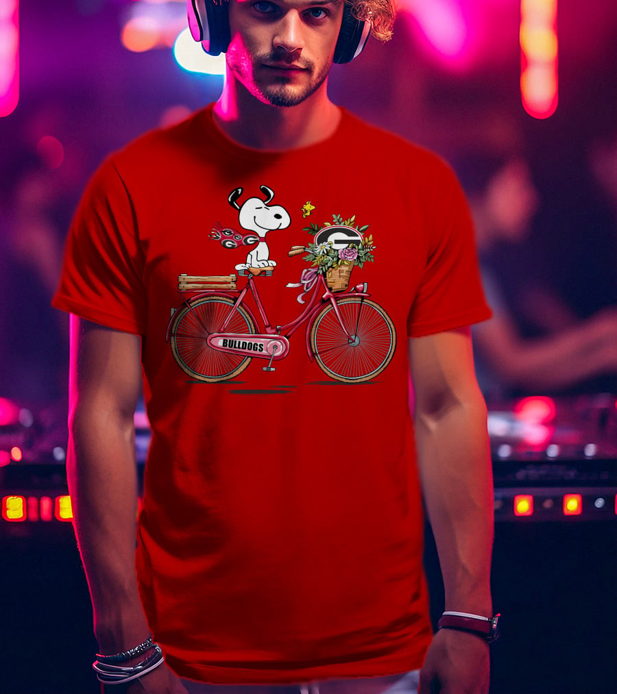 Georgia Bulldogs Snoopy Riding Bike With Flowers T-Shirt