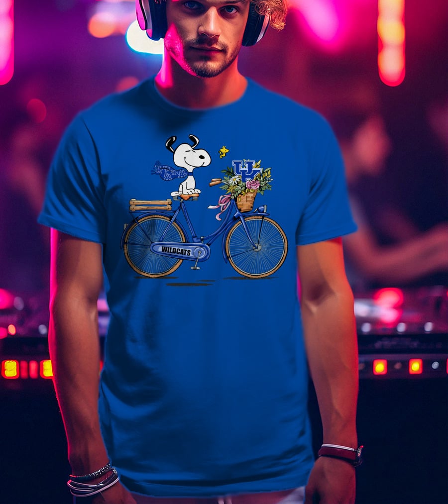 Kentucky Wildcats Snoopy On Bicycle With Flowers And UK T-Shirt