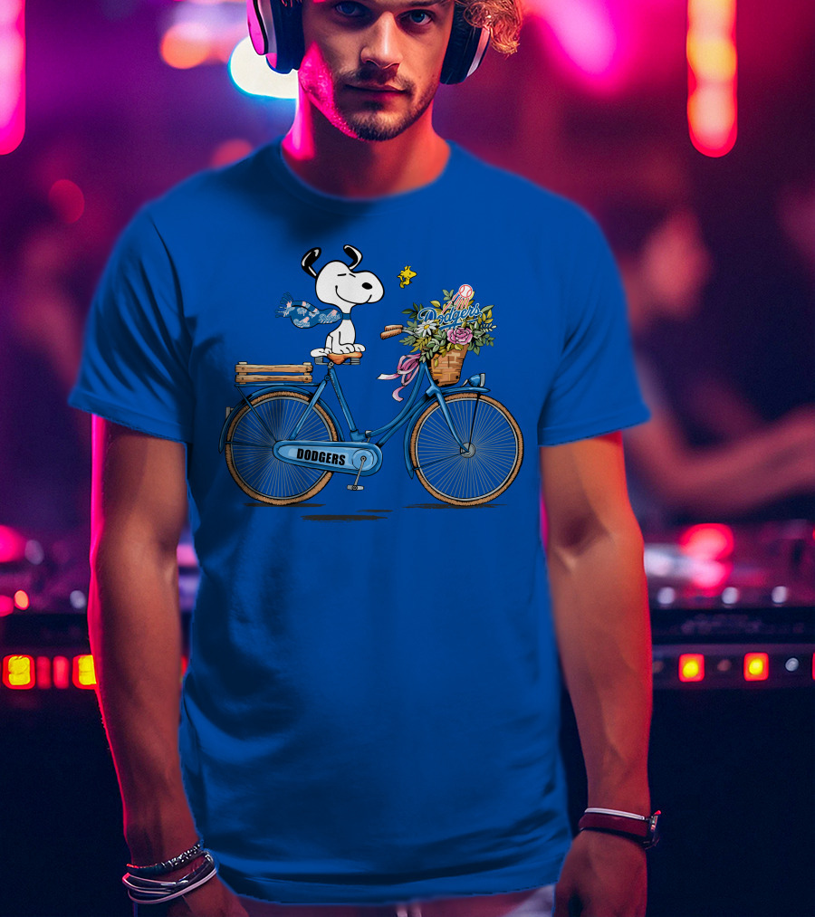 Los Angeles Dodgers Snoopy Riding Bicycle With Woodstock And Flowers T-Shirt