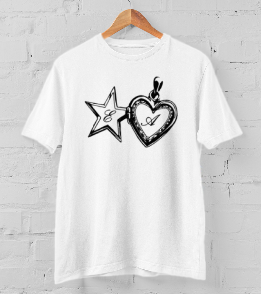 Eileen Alister The Locket Heart And Star Charm T-Shirt