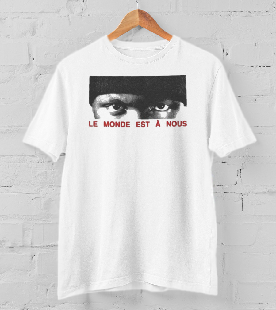 Le Monde Est A Nous Scrt Eyes Mysterious Gaze Beanie Style T-Shirt
