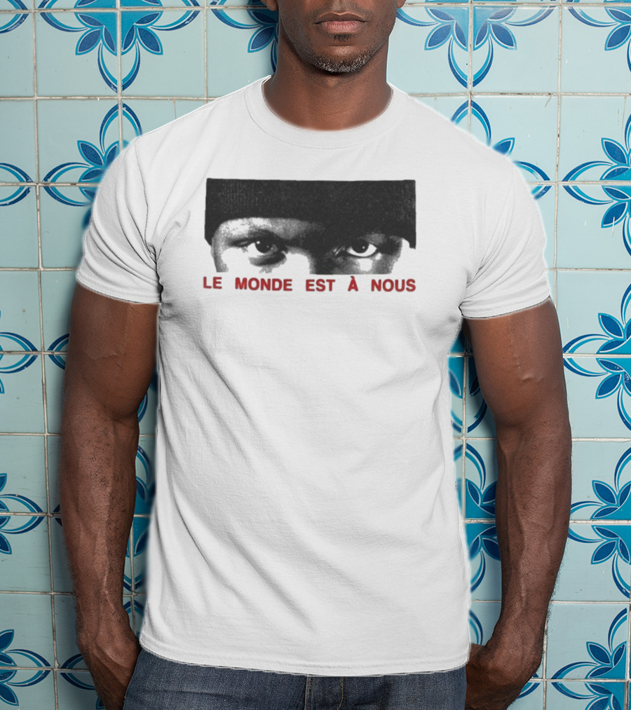 Le Monde Est A Nous Scrt Eyes Mysterious Gaze Beanie Style T-Shirt