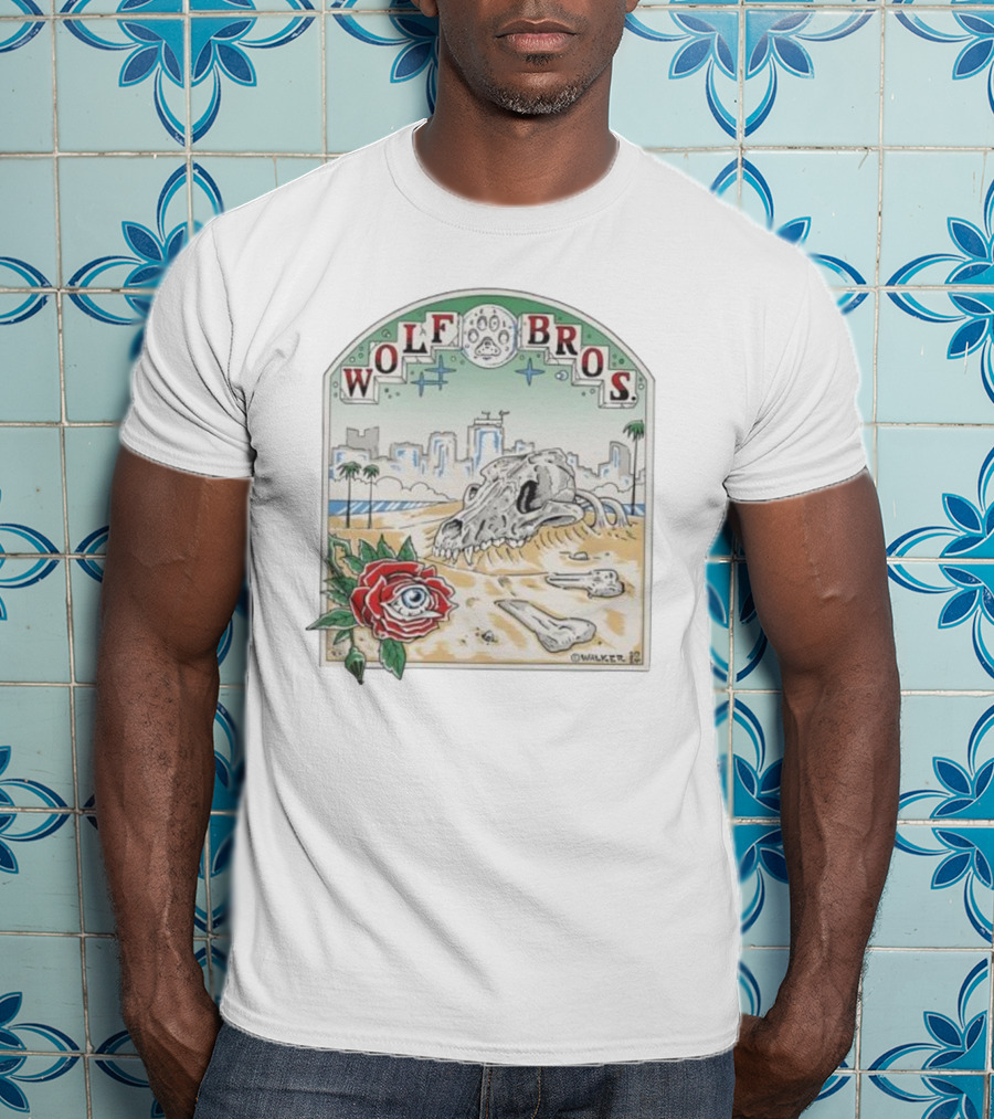 Wolf Bros Skull And Rose Beach Scene Ft Lauderdale Florida T-Shirt