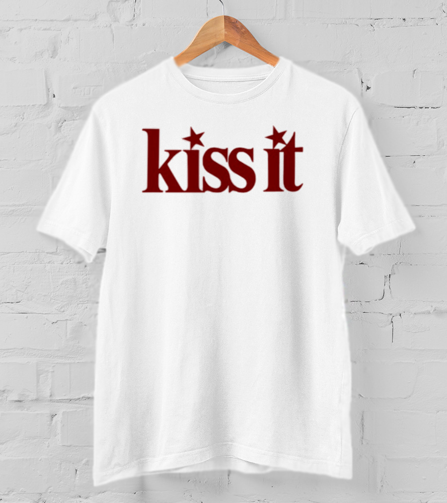 Renee Rapp Kiss It Starry Red Text T-Shirt