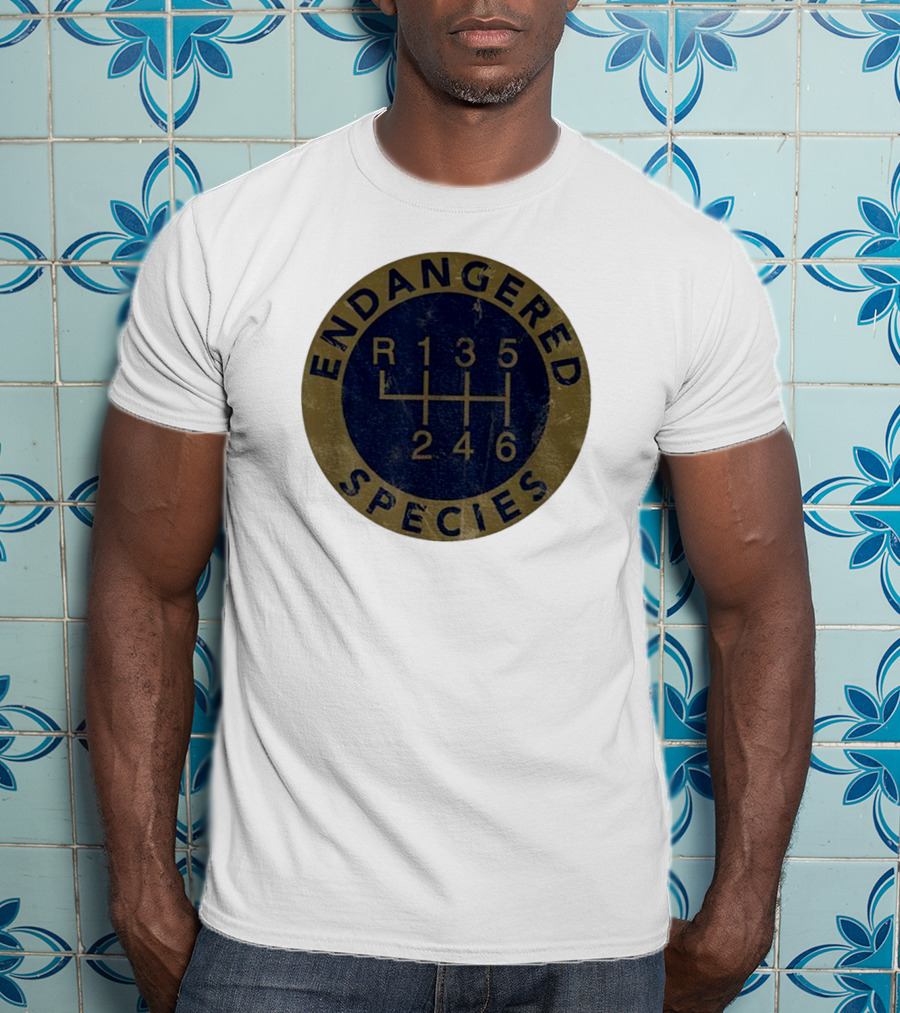 Endangered Species R 135246 Vintage Gear Shift Emblem T-Shirt