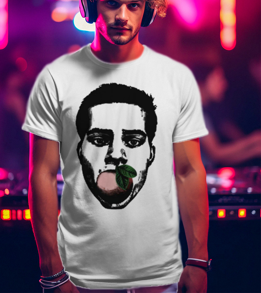 ``` Nick Wilkins Orange Face With Red Apple And Leaves ``` T-Shirt
