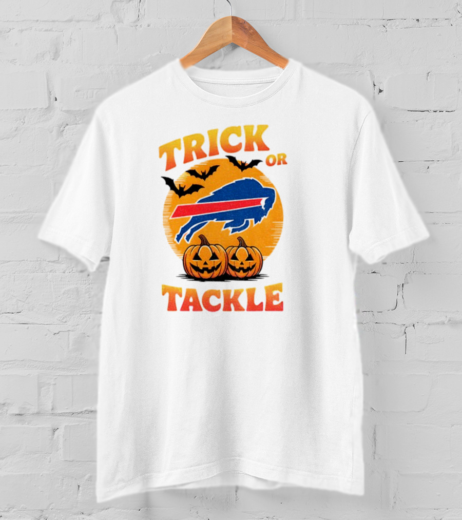 Buffalo Bills Trick Or Tackle Halloween Pumpkins And Bats T-Shirt