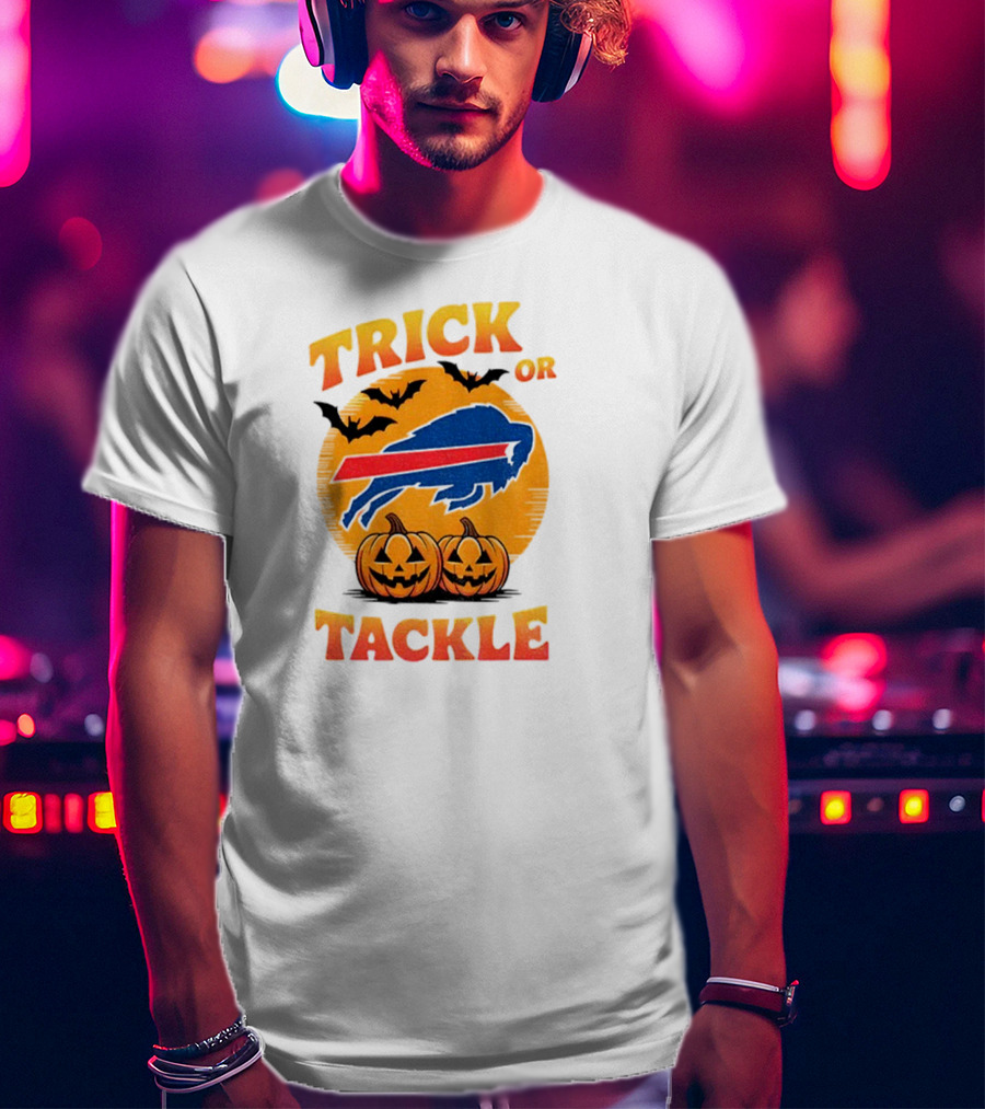 Buffalo Bills Trick Or Tackle Halloween Pumpkins And Bats T-Shirt