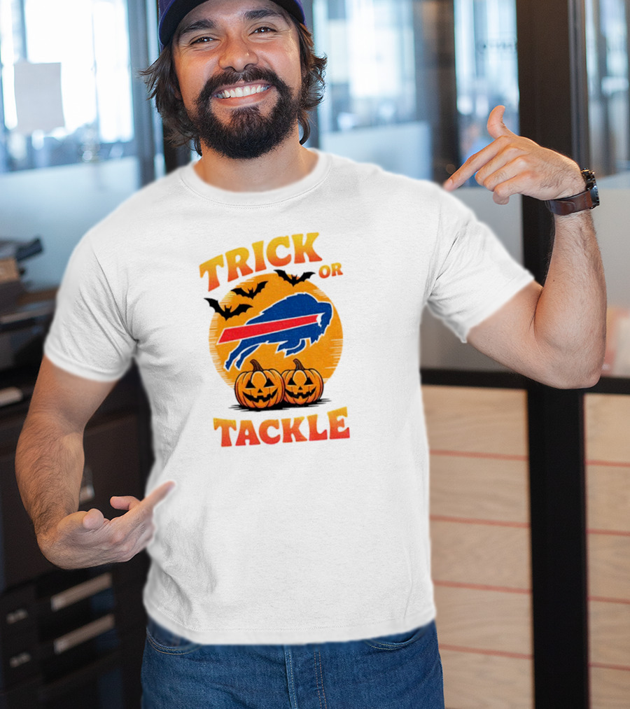 Buffalo Bills Trick Or Tackle Halloween Pumpkins And Bats T-Shirt