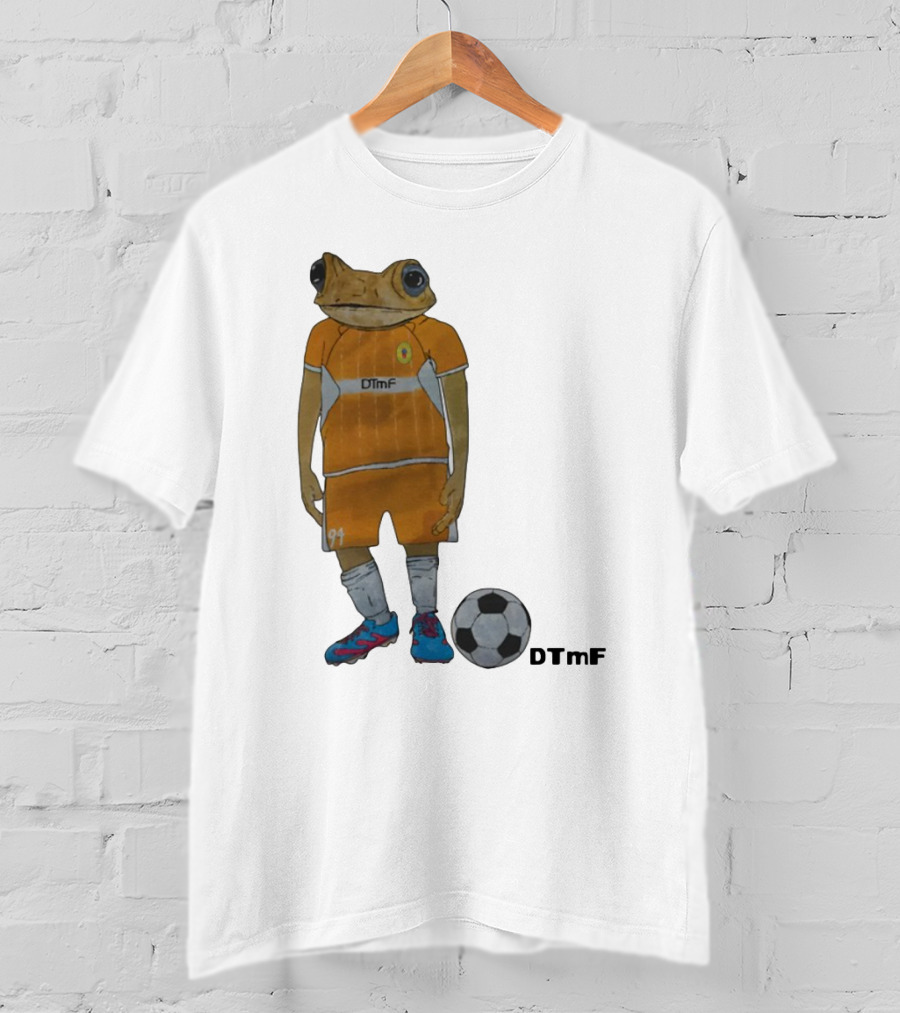 Dtmf 91 Frog Soccer Player With Ball T-Shirt