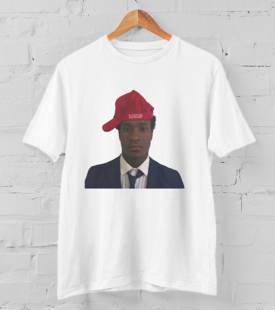 Free Steez Backwards Cap WB Party Suit Style T-Shirt