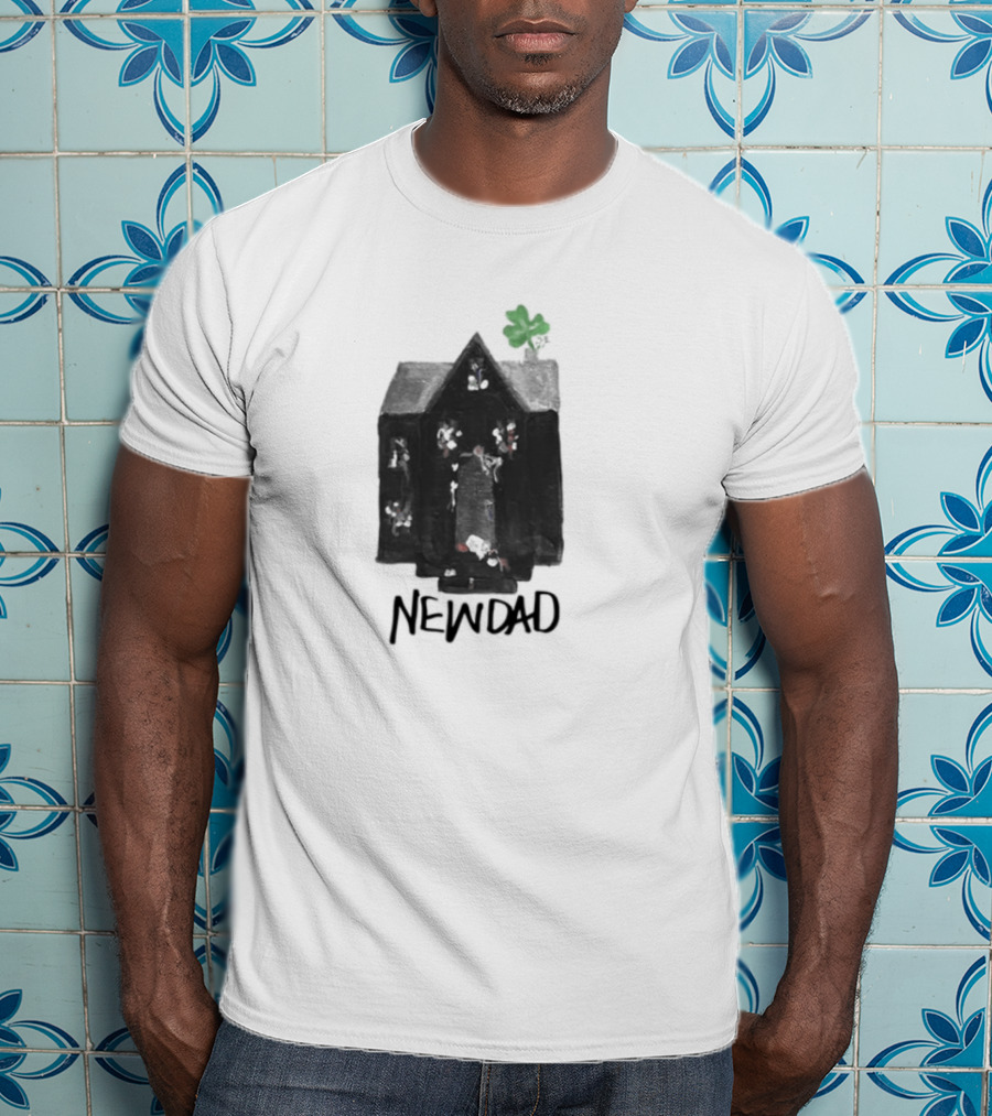 Newdad Altar House With Green Shamrock T-Shirt