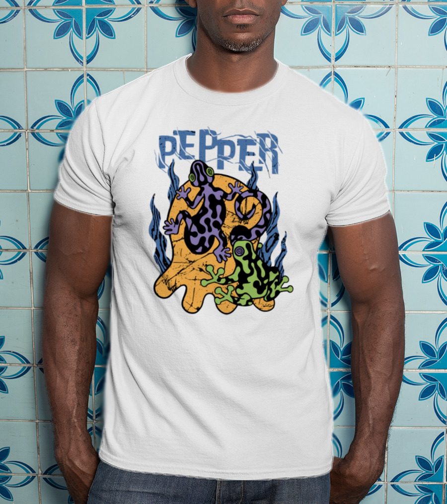 Pepper Skullconut Amphibians Psychedelic Frogs Graphic T-Shirt