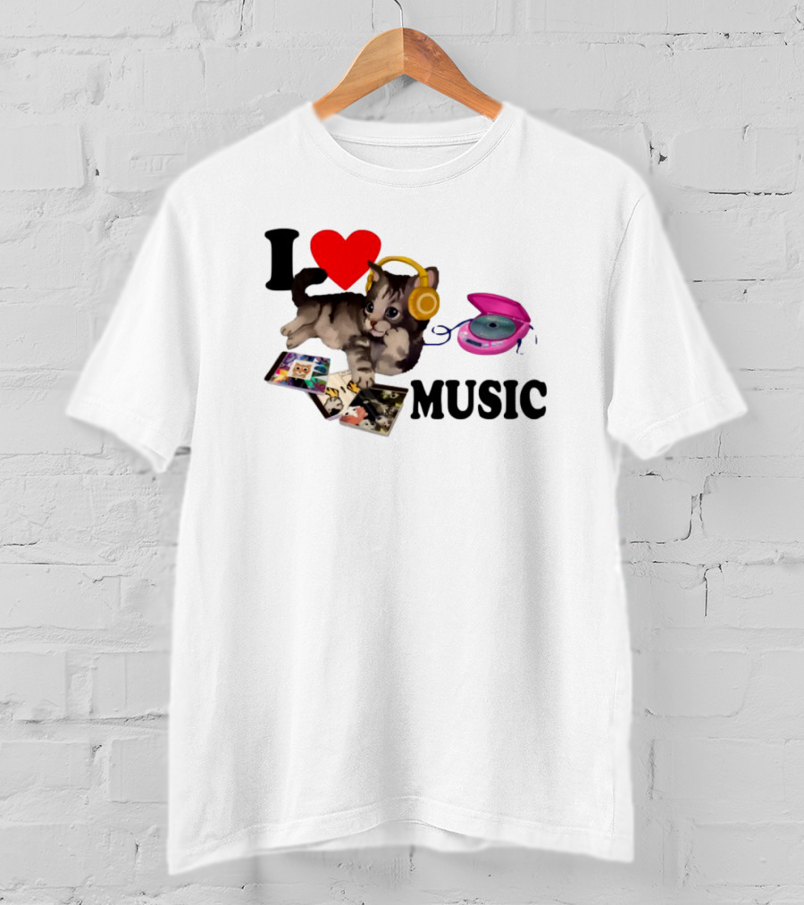 I Love Music Cat Headphones Portable CD Player Cute Cat Photos T-Shirt