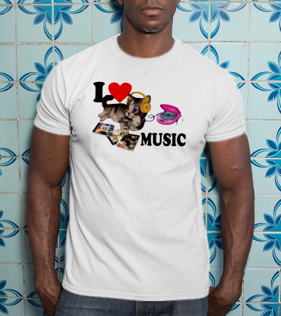 I Love Music Cat Headphones Portable CD Player Cute Cat Photos T-Shirt