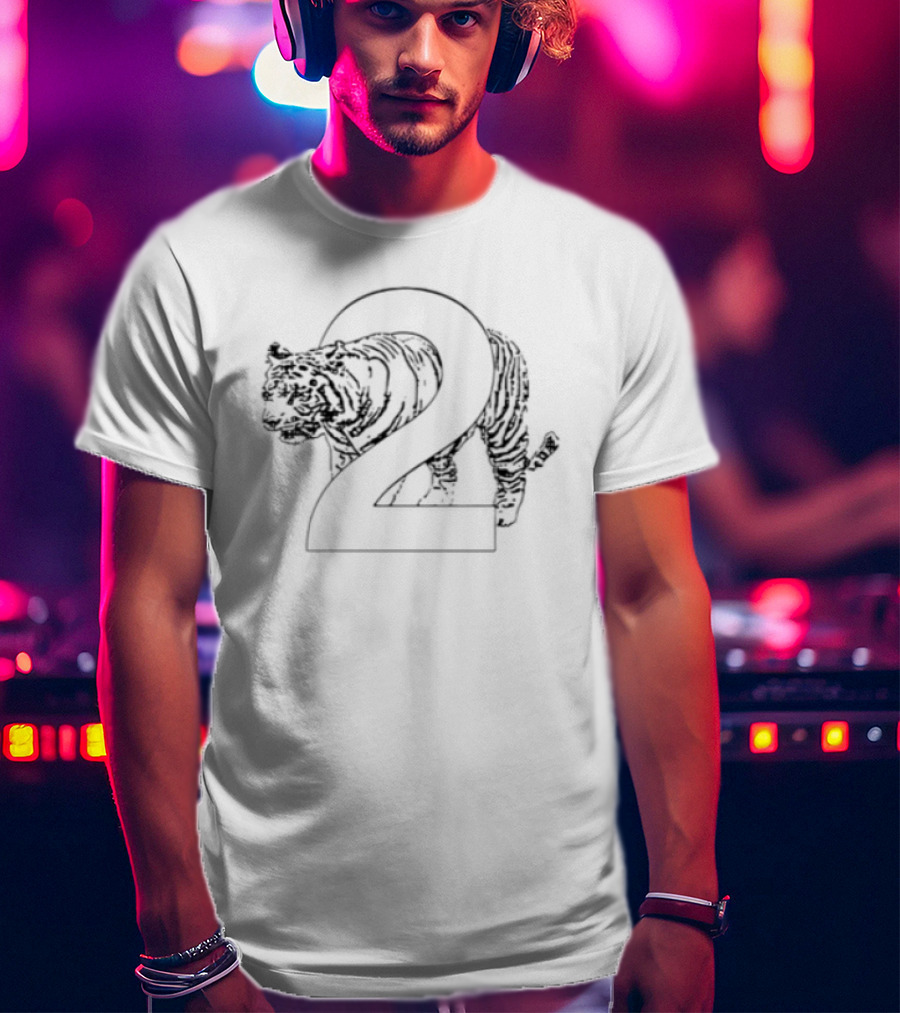 222 Pixel Tiger Graphic Wild Style T-Shirt