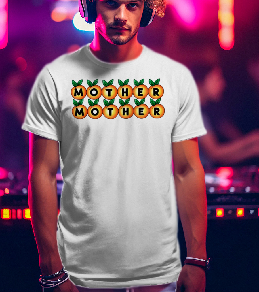 Mother Mother Peach Design Pattern T-Shirt