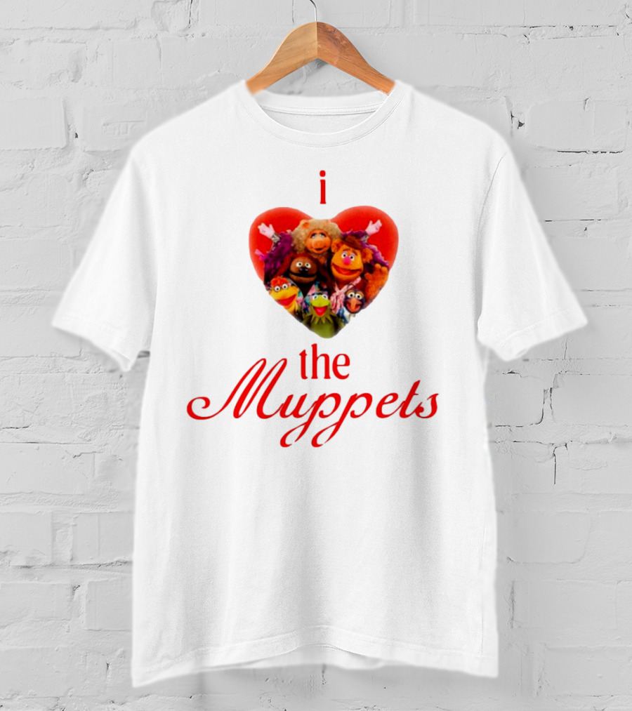 I Love The Muppets Characters Heart Group Image T-Shirt