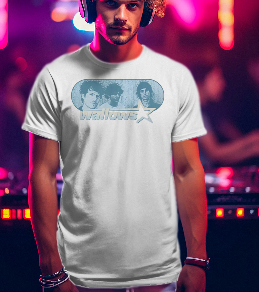 Wallows Band Star Photo Blue Oval Design T-Shirt