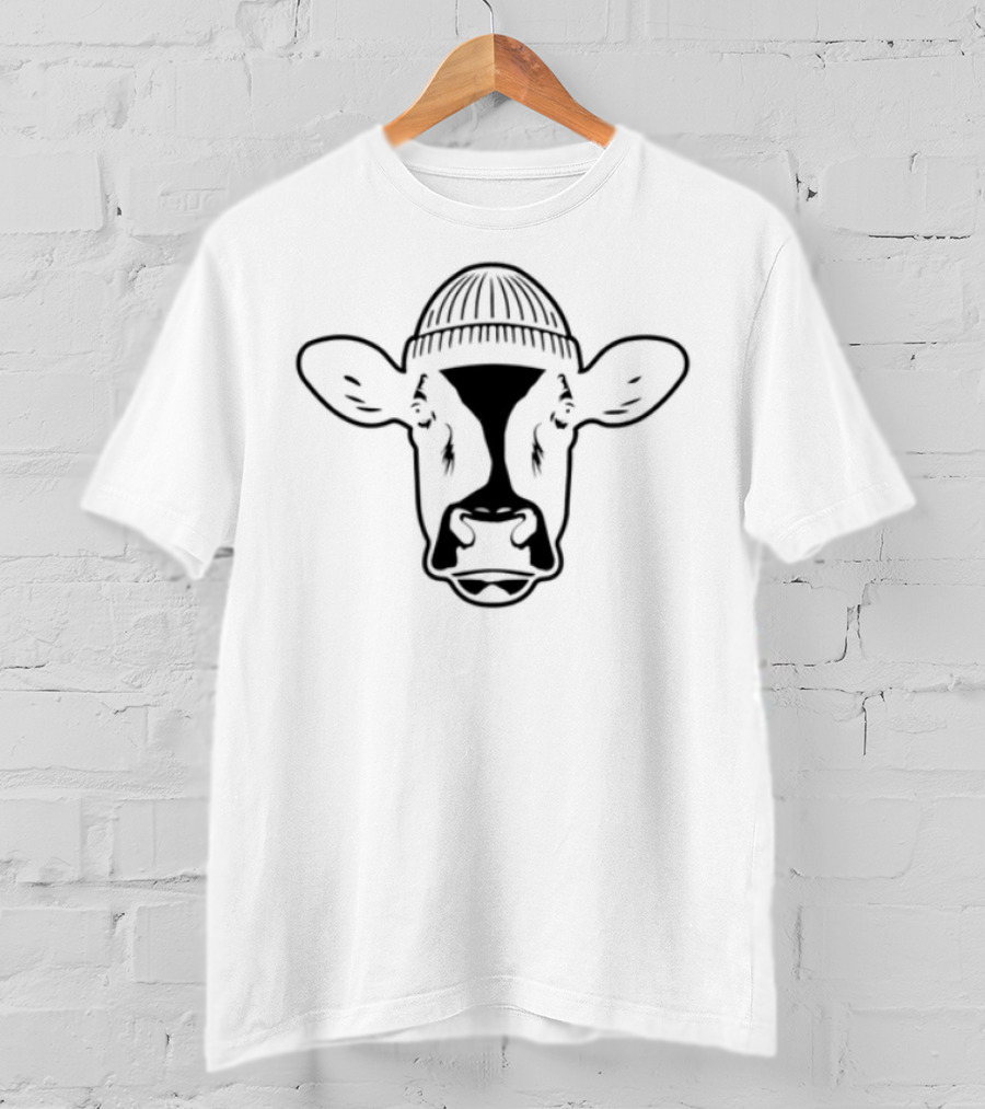 Elias Filmz Bruce Your Friendly Cow In Knitted Hat T-Shirt