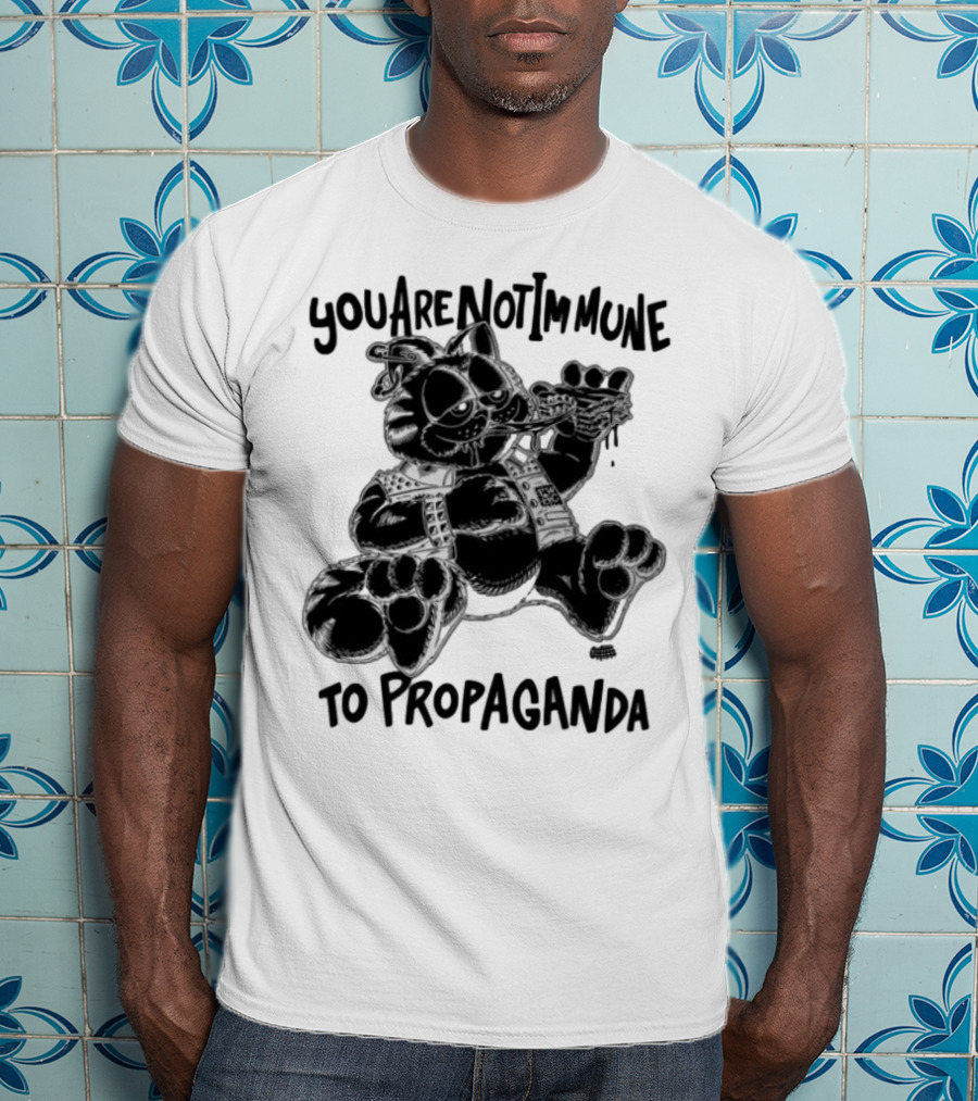 Punkwithacamera Cat With Pizza You Are Not Immune To Propaganda T-Shirt