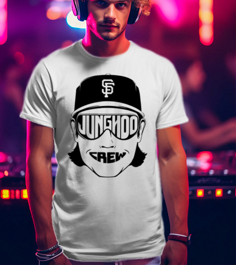 Jung Hoo Crew 2025 Baseball Cap And Sunglasses Design T-Shirt