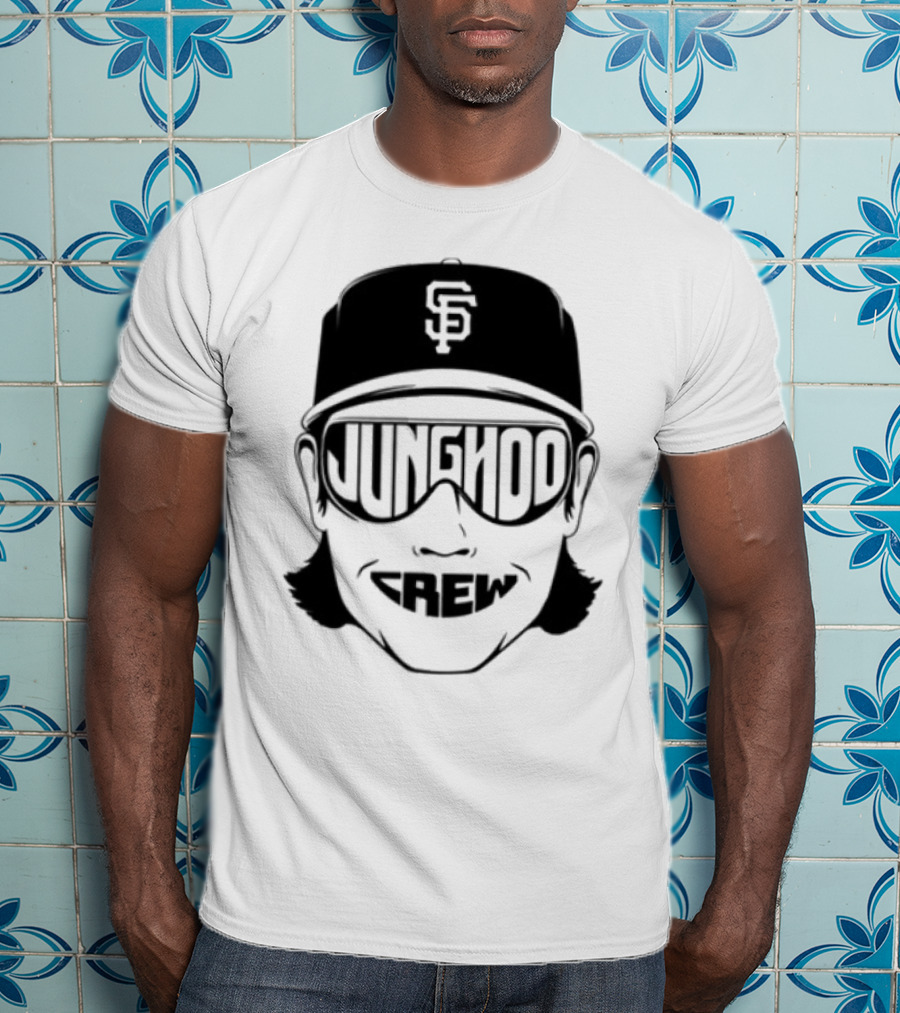 Jung Hoo Crew 2025 Baseball Cap And Sunglasses Design T-Shirt
