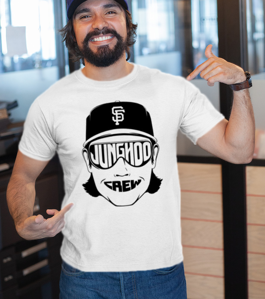 Jung Hoo Crew 2025 Baseball Cap And Sunglasses Design T-Shirt