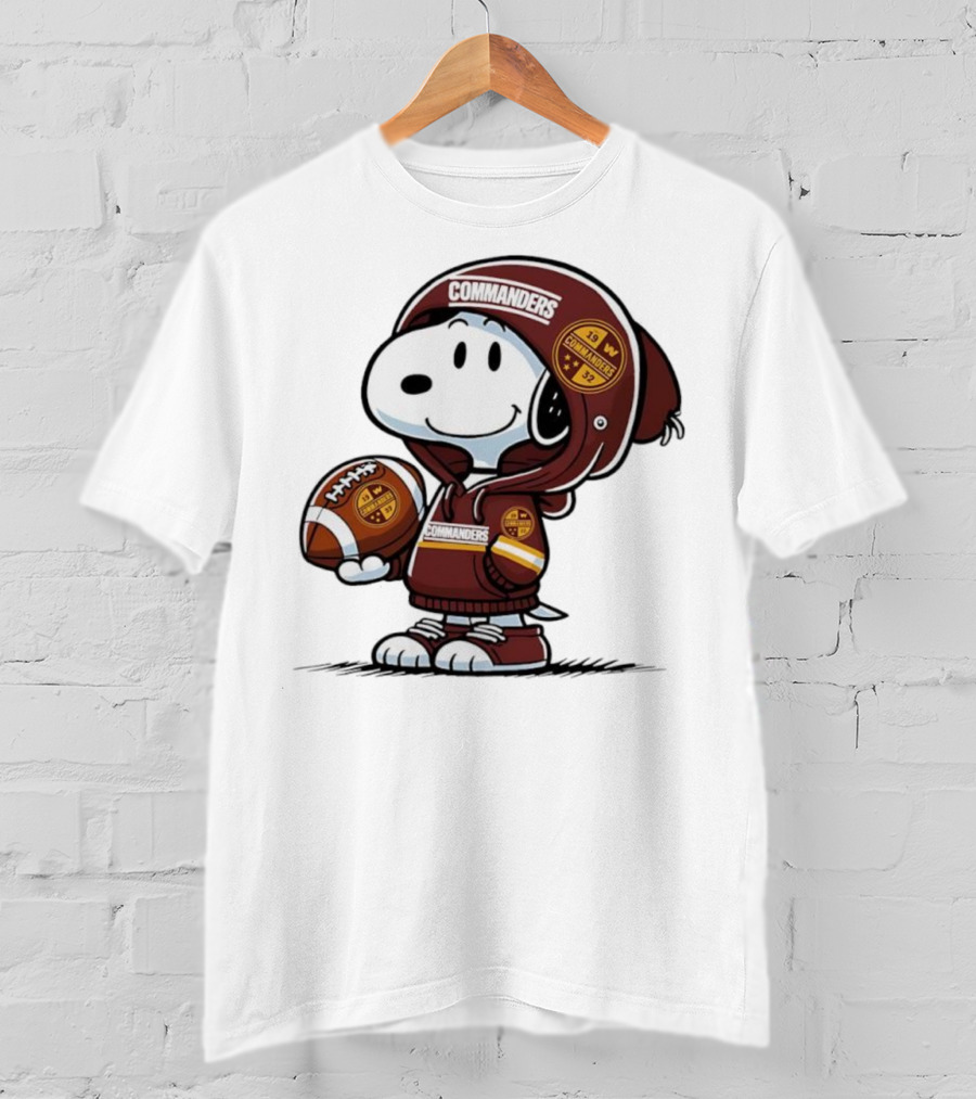 Snoopy In Commanders With Football Washington 1932 W T-Shirt