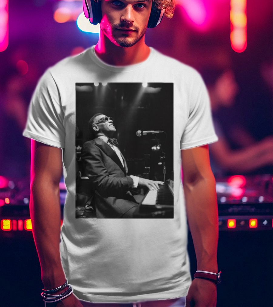 Ray Charles Live On Stage At The Piano In Black And White T-Shirt