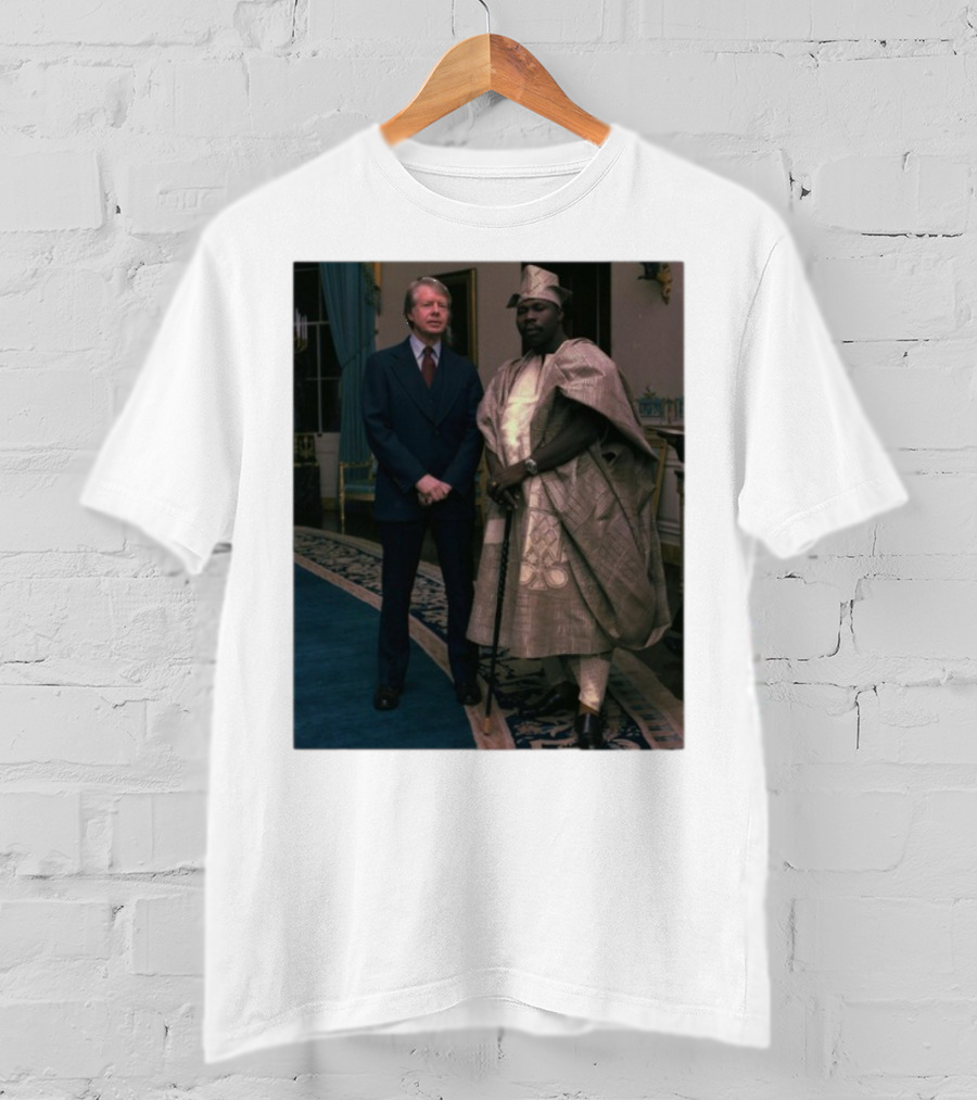 Jimmy Carter Meeting Nigerian President Traditional Attire T-Shirt