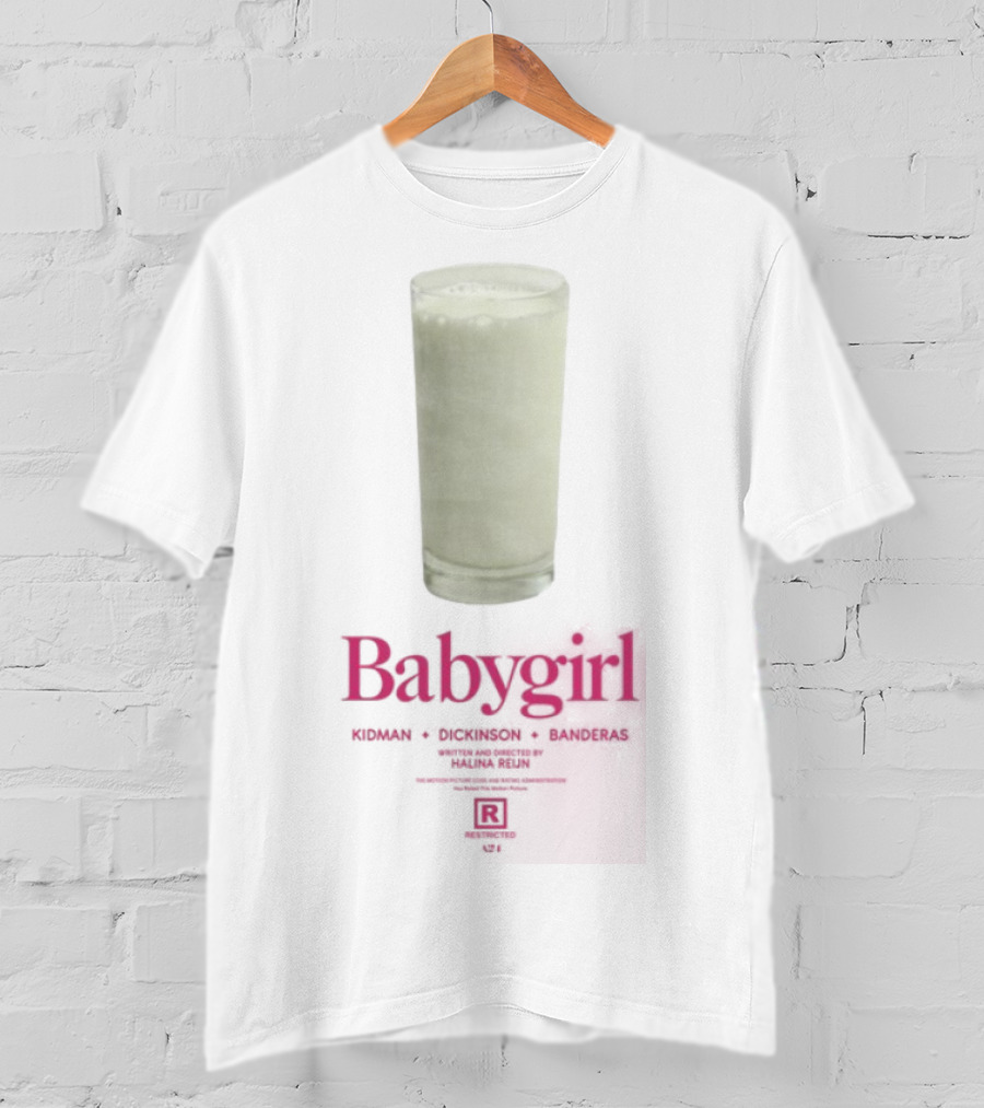 Babygirl Milch Bleib Frisch Undendbar Kaputtbar Tinte Ozean T-Shirt
