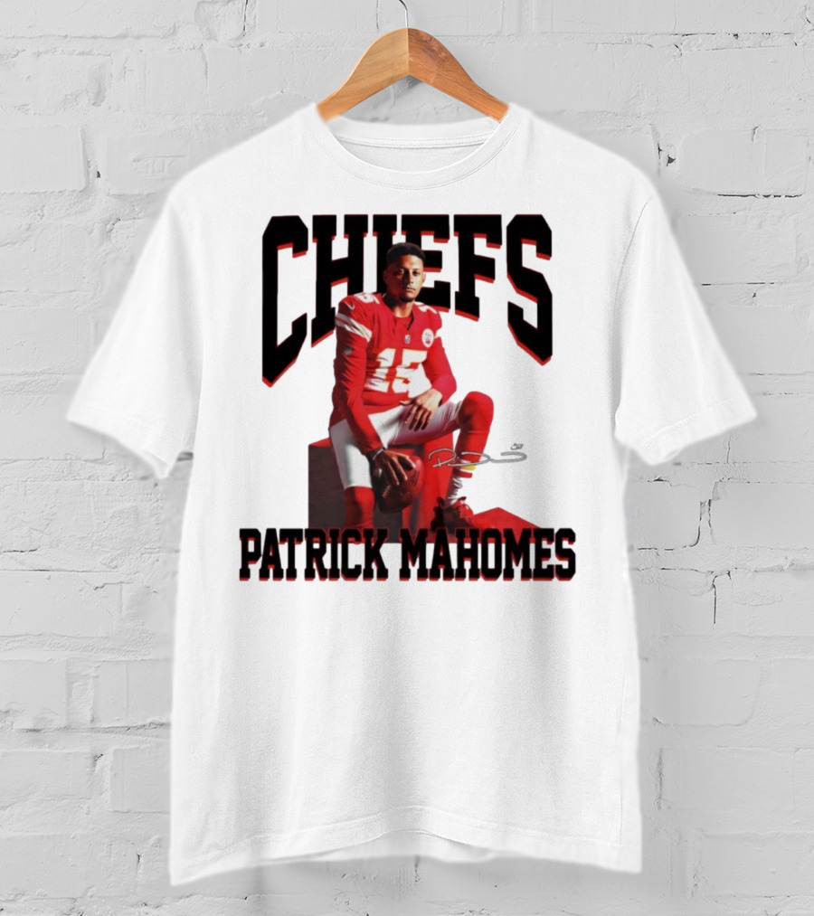 Patrick Mahomes Chiefs Signature Football Number 15 Kansas City T-Shirt