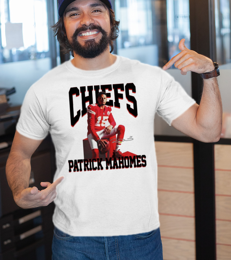 Patrick Mahomes Chiefs Signature Football Number 15 Kansas City T-Shirt