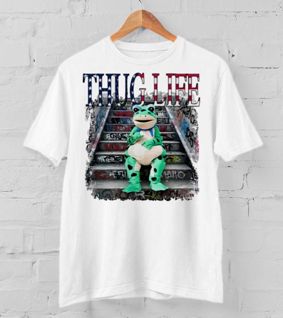 THUG LIFE Frog Costume Graffiti Steps T-Shirt