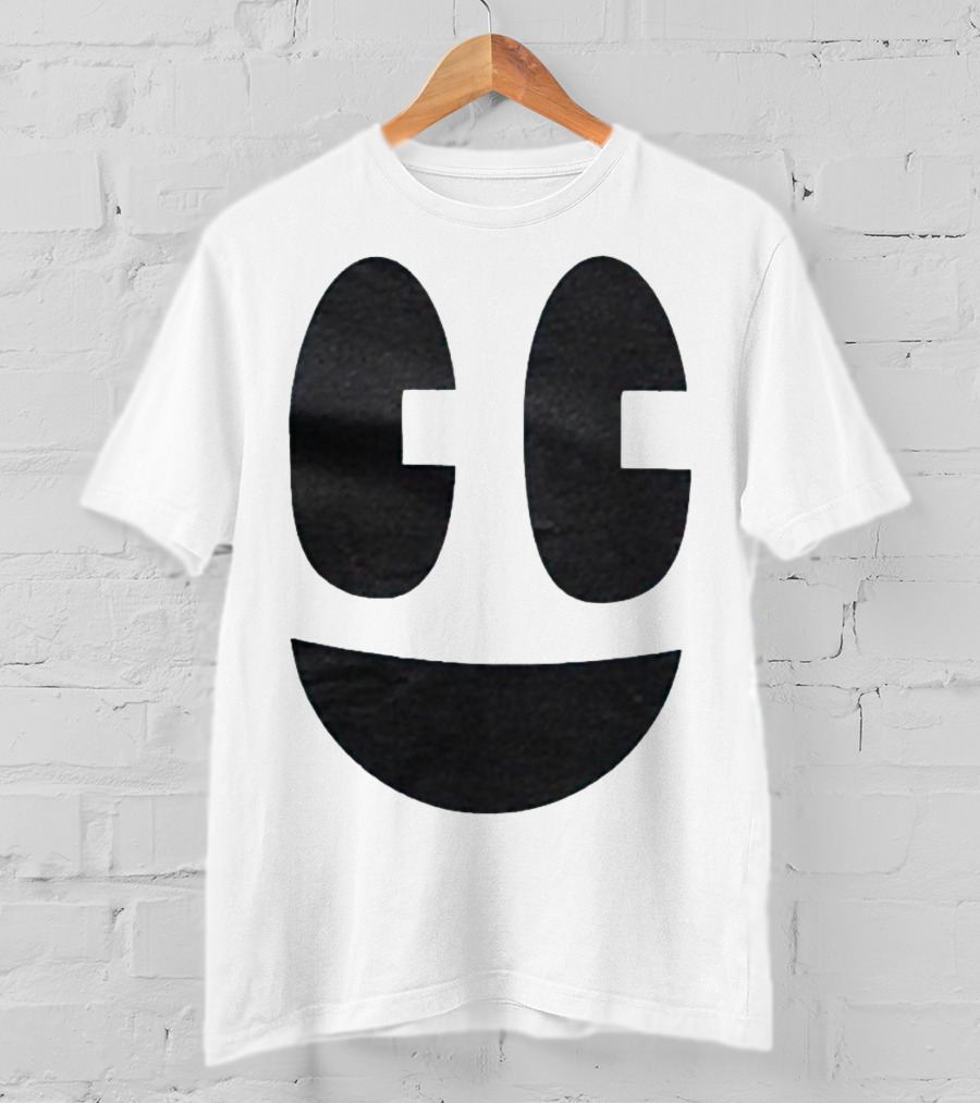 Craftee Happee Smiley Face T-Shirt