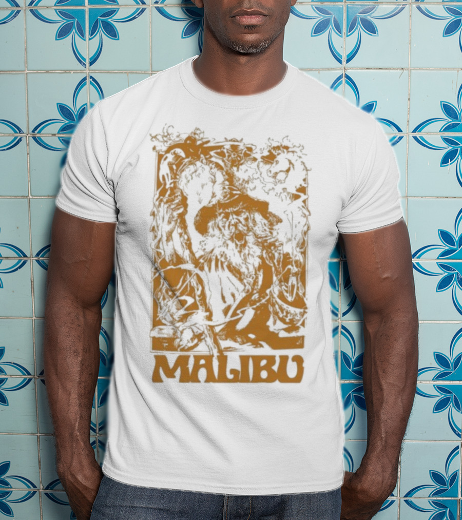 Malibu Wizard Mystical Floral Art Vintage Style T-Shirt