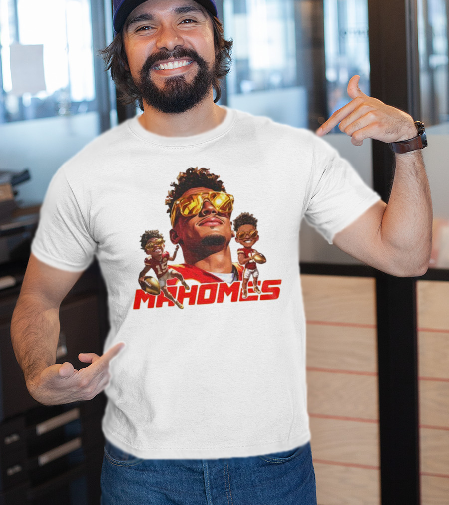 Patrick Mahomes Kansas City Chiefs Football Player Caricature Mahomes 2025 T-Shirt