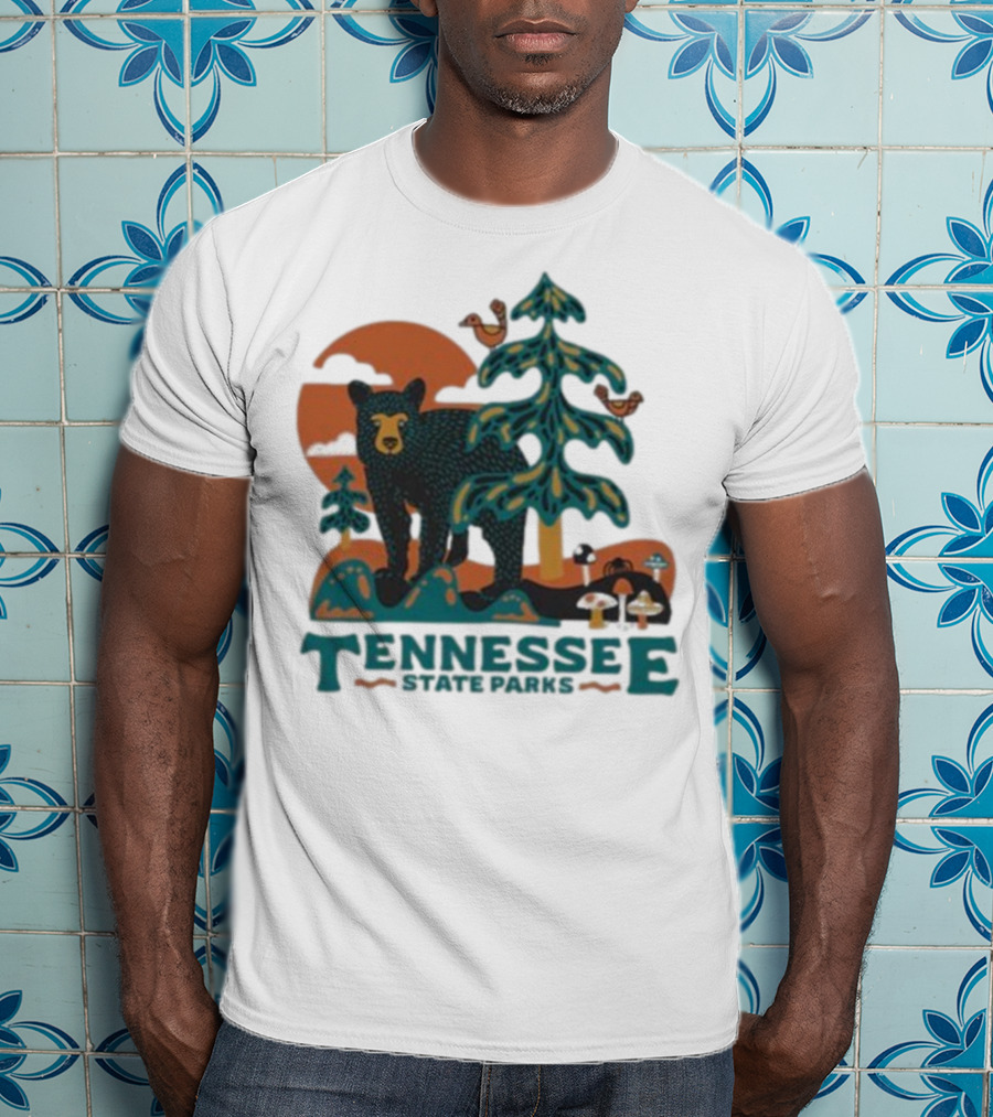 Tennessee State Parks Bear Nature Scene And Forest Wildlife T-Shirt