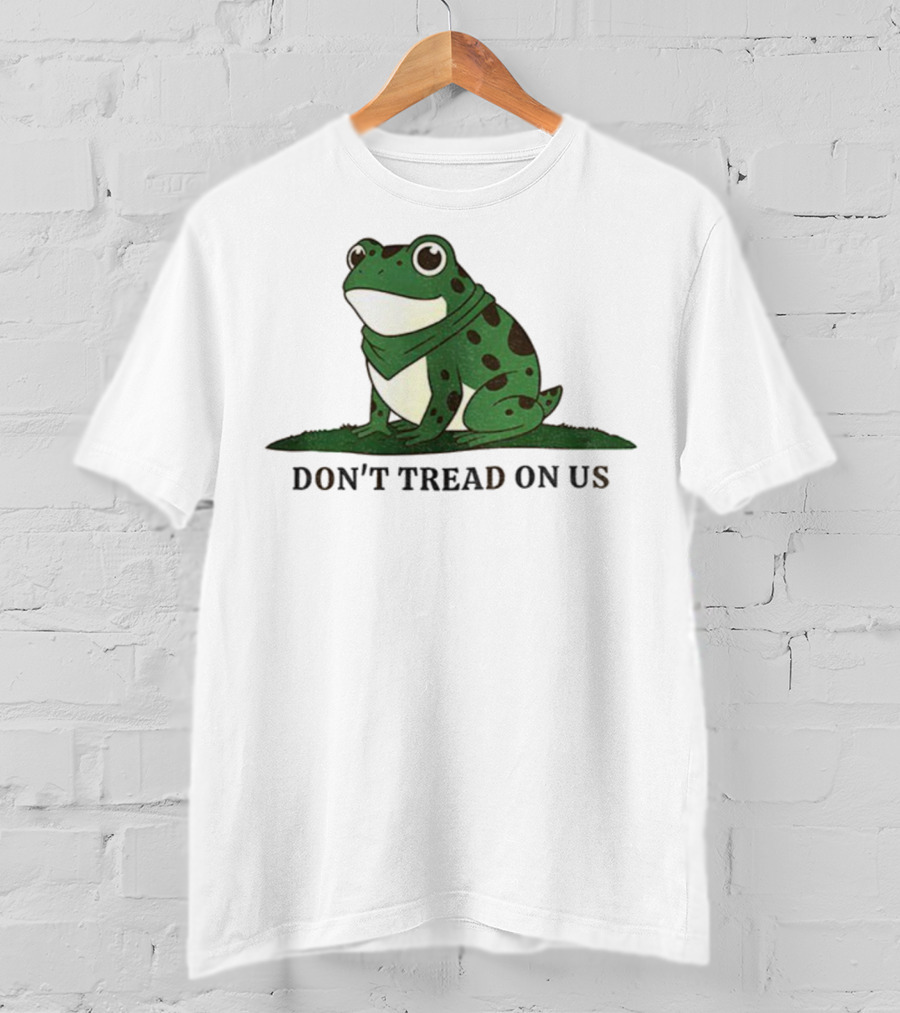 Portland Frog Don't Tread On Us 2025 Political Movement Symbol T-Shirt