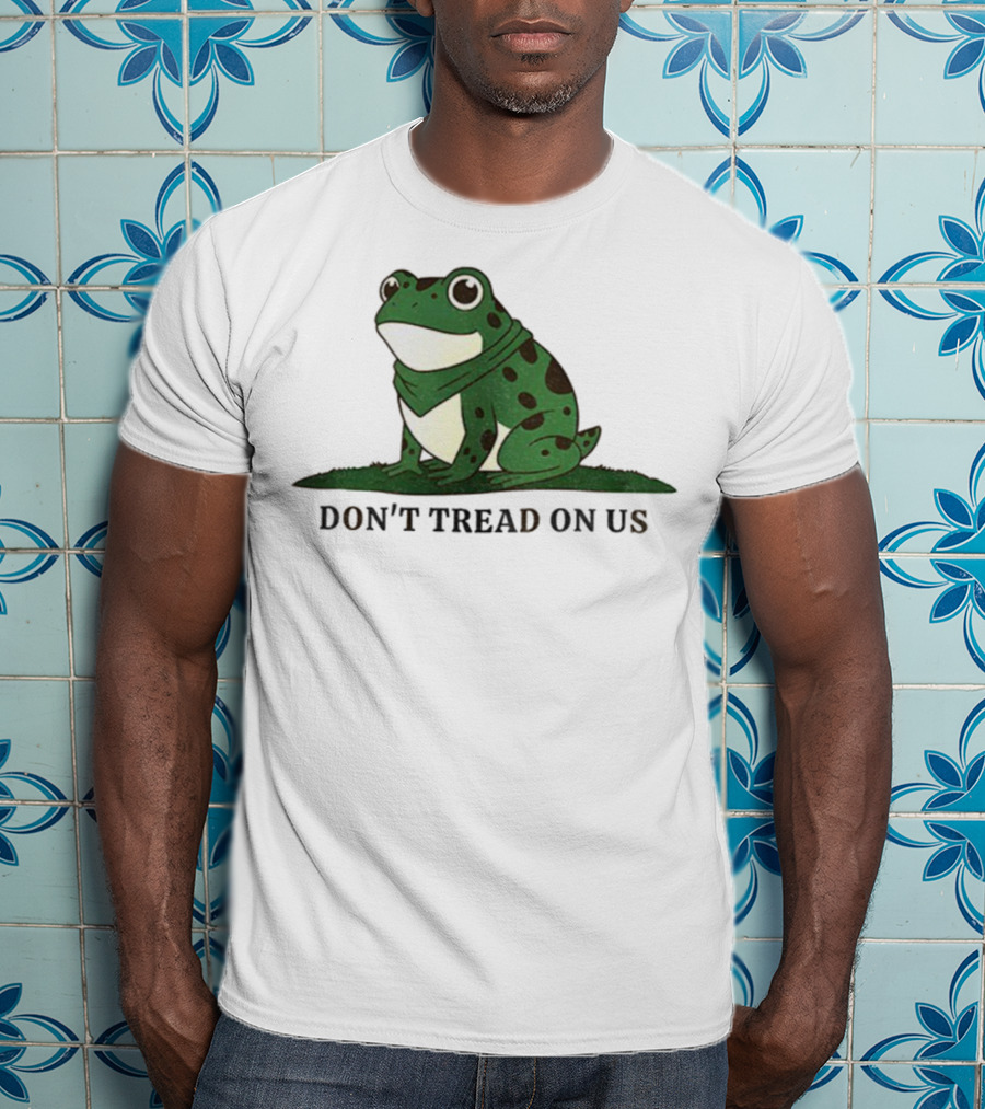 Portland Frog Don't Tread On Us 2025 Political Movement Symbol T-Shirt