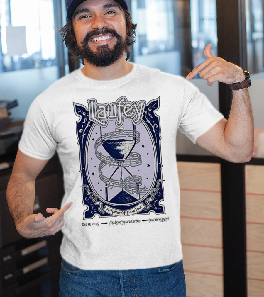 Laufey A Matter Of Time Tour Madison Square Garden 2025 T-Shirt