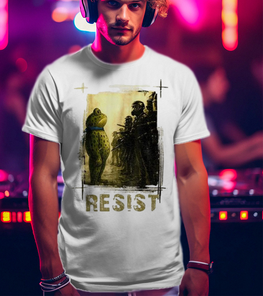 Resist Portland Frog Protest Vintage Activist Police Confrontation T-Shirt