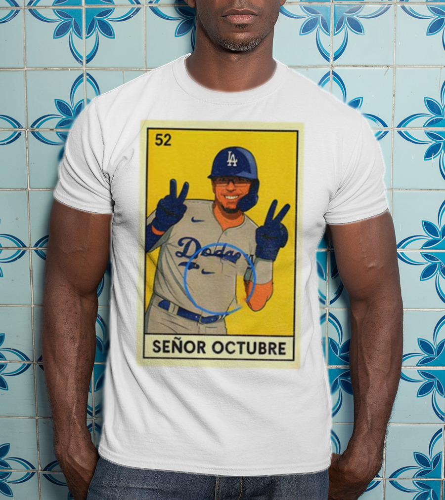 Señor Octubre Los Angeles Dodgers Kike Hernandez 52 MLB Baseball Card T-Shirt