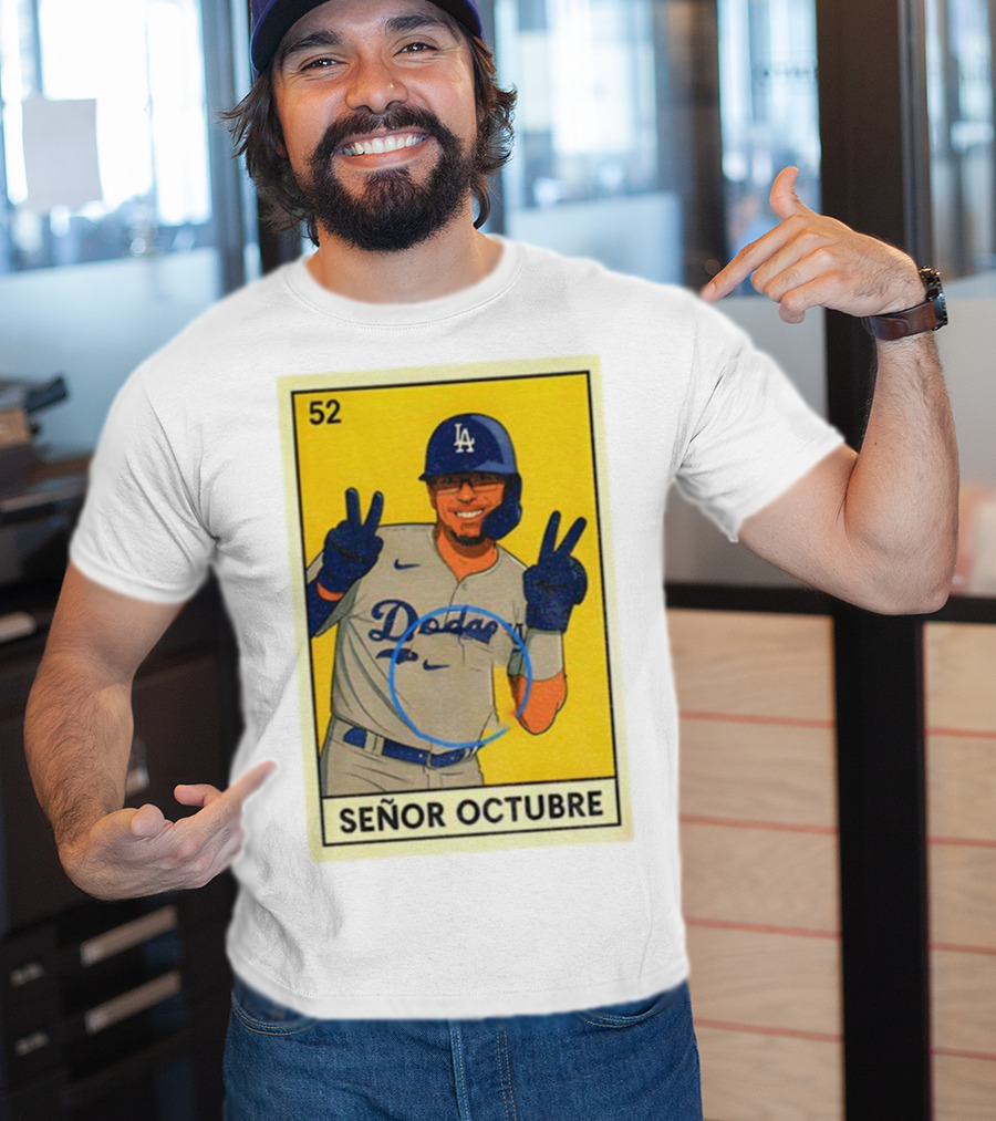 Señor Octubre Los Angeles Dodgers Kike Hernandez 52 MLB Baseball Card T-Shirt