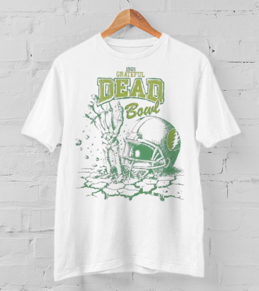 1965 Grateful Dead Boul Helmet Skeleton Hand T-Shirt