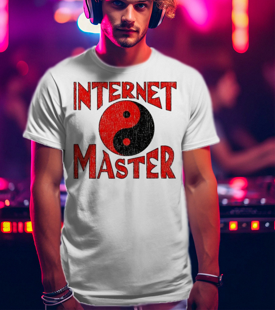 Internet Master Yin Yang Symbol Retro Design T-Shirt