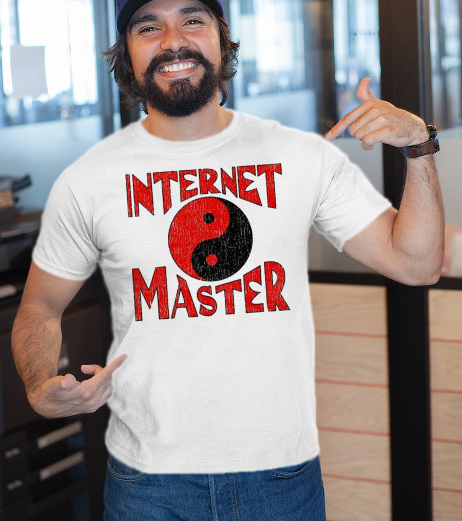 Internet Master Yin Yang Symbol Retro Design T-Shirt